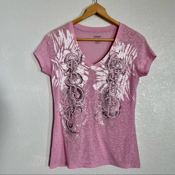 Express Pink Graphic V-Neck T-Shirt - Size S - Picture 1 of 3